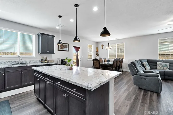 1121 Wasatch, Madera, California 93638