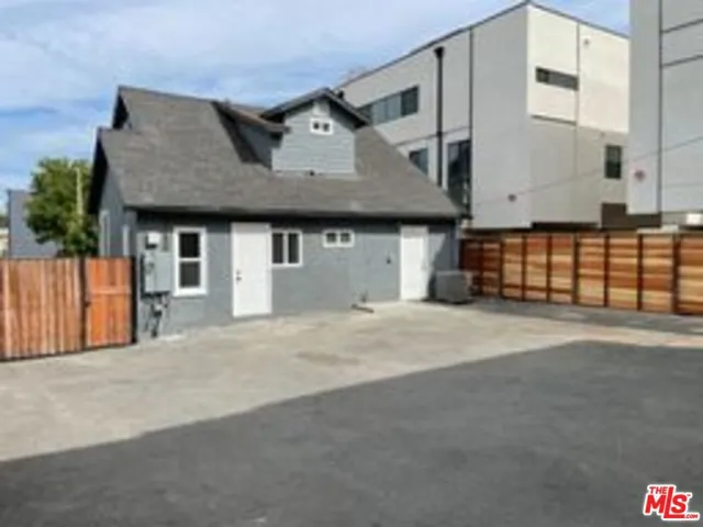 817 N Harvard Boulevard, Los Angeles, California 90029