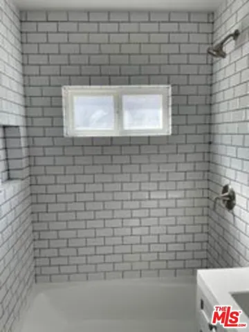 817 N Harvard Boulevard, Los Angeles, California 90029
