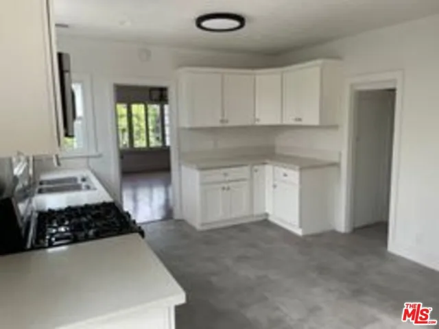 817 N Harvard Boulevard, Los Angeles, California 90029