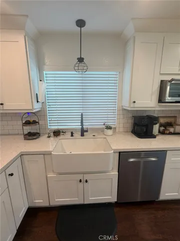 13580 Anochecer, Chino Hills, California 91709