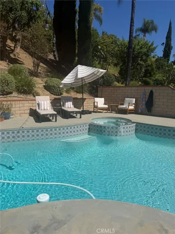 13580 Anochecer, Chino Hills, California 91709