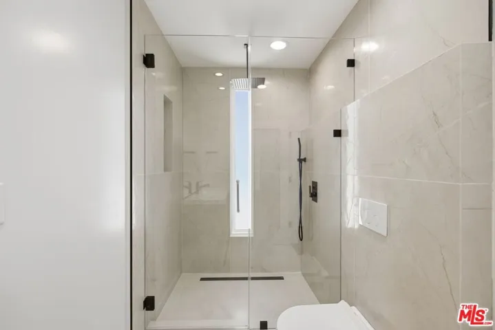 11611 Burbank Boulevard, Los Angeles, California 91601