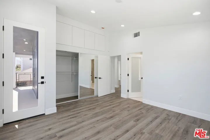 11611 Burbank Boulevard, Los Angeles, California 91601