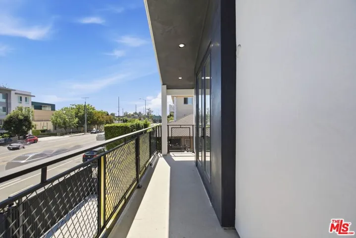 11611 Burbank Boulevard, Los Angeles, California 91601