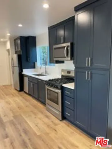 821 N Harvard Boulevard, Los Angeles, California 90029