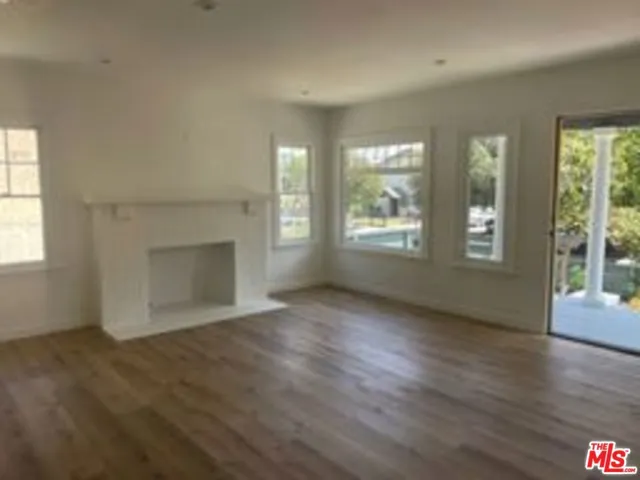 821 N Harvard Boulevard, Los Angeles, California 90029