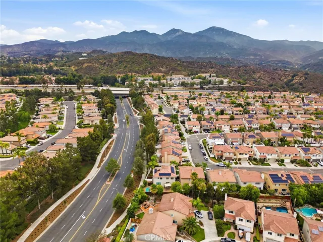 22 Lazurite, Rancho Santa Margarita, California 92688