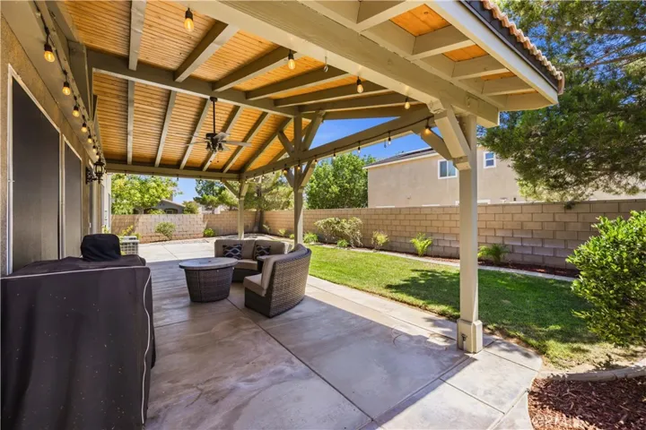 43708 Tahoe, Lancaster, California 93536