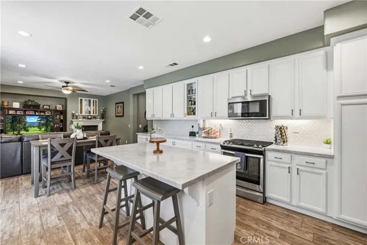 43708 Tahoe, Lancaster, California 93536