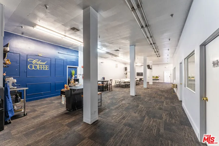 6200 Avalon Boulevard, Los Angeles, California 90003