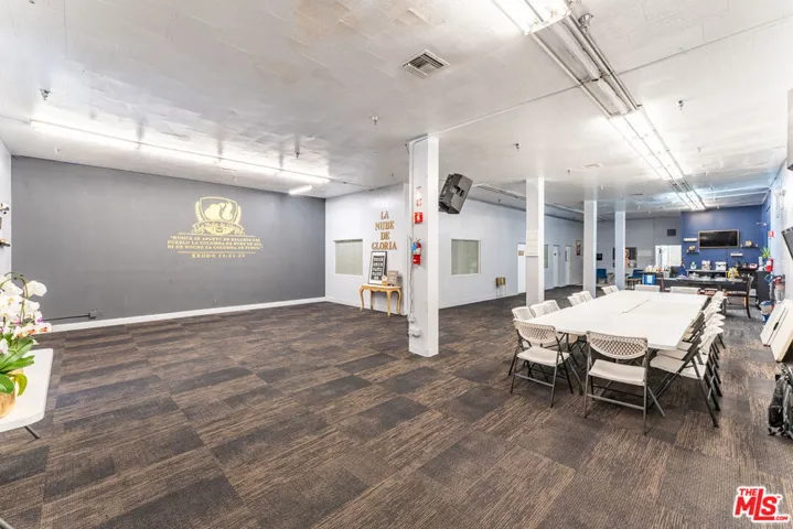 6200 Avalon Boulevard, Los Angeles, California 90003