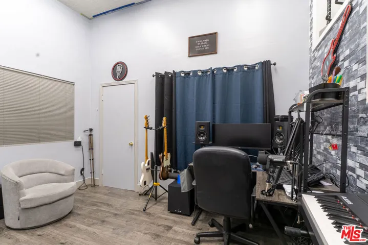 6200 Avalon Boulevard, Los Angeles, California 90003