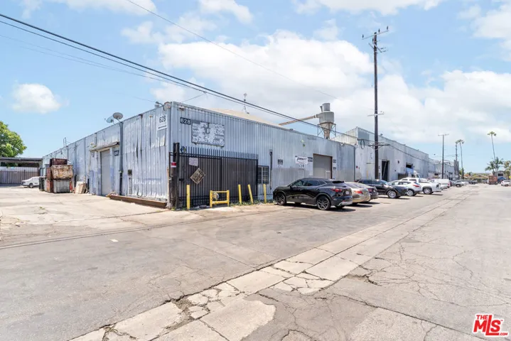6200 Avalon Boulevard, Los Angeles, California 90003