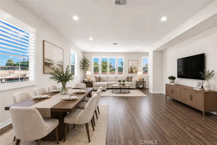 Living/Dining areas