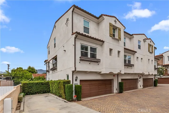 436 W Duarte Road A, Monrovia, California 91016