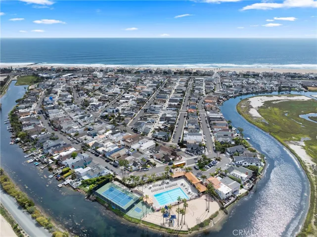 347 Walnut, Newport Beach, California 92663