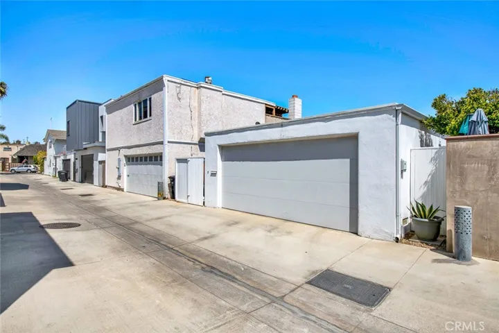 347 Walnut, Newport Beach, California 92663