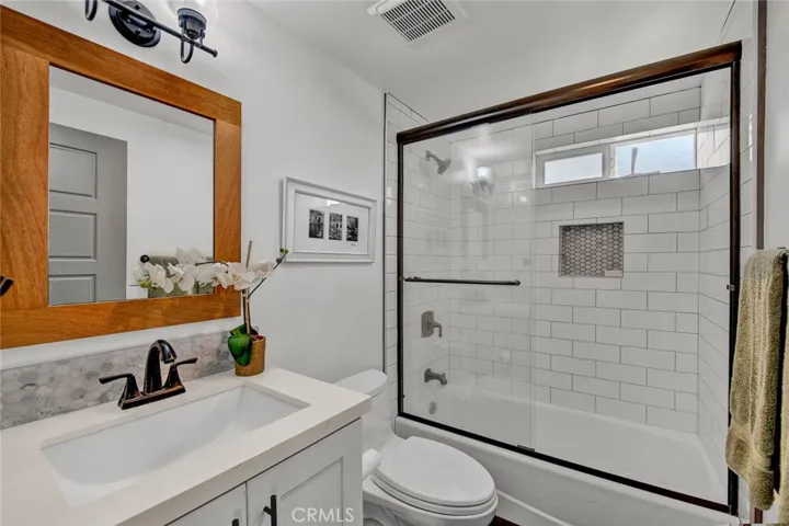 347 Walnut, Newport Beach, California 92663
