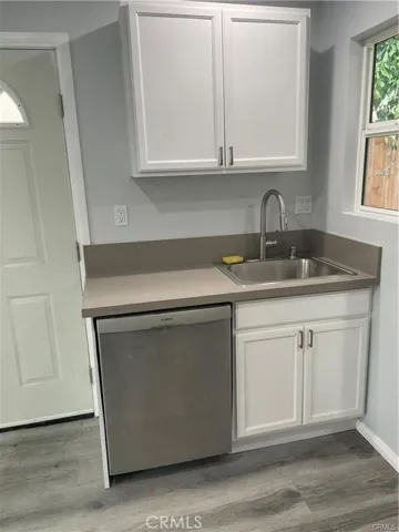 4971 Topanga Canyon Boulevard, Woodland Hills, California 91364