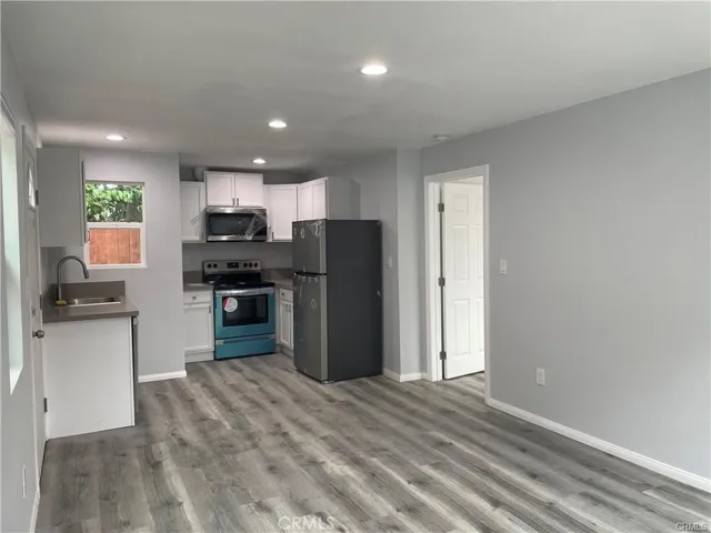 4971 Topanga Canyon Boulevard, Woodland Hills, California 91364
