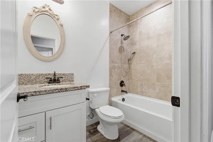 20844 Lakeview Drive, California City, California 93505