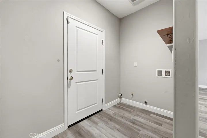 20844 Lakeview Drive, California City, California 93505