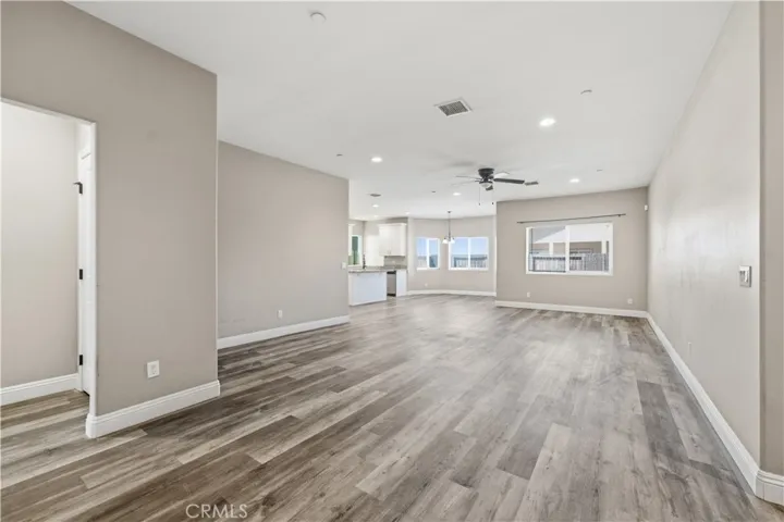 20844 Lakeview Drive, California City, California 93505