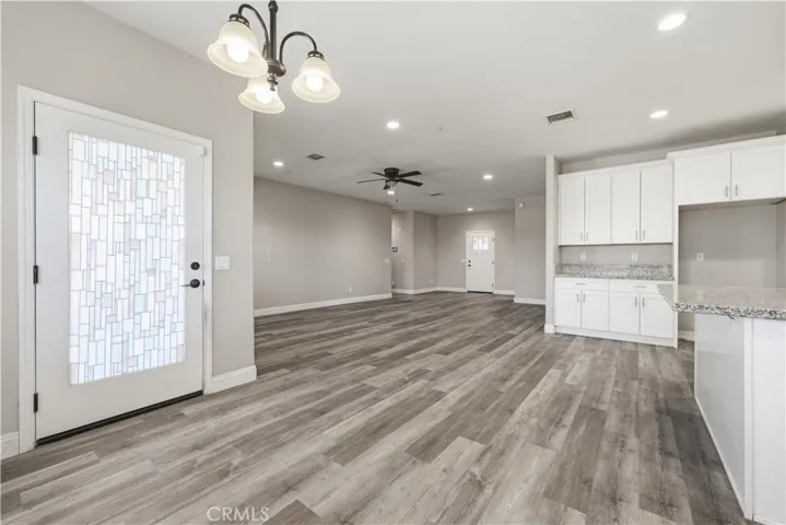 20844 Lakeview Drive, California City, California 93505