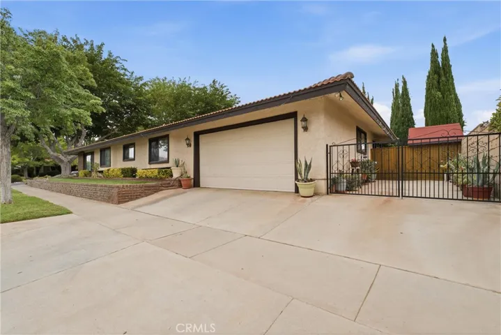 303 Susan Court, Palmdale, California 93551