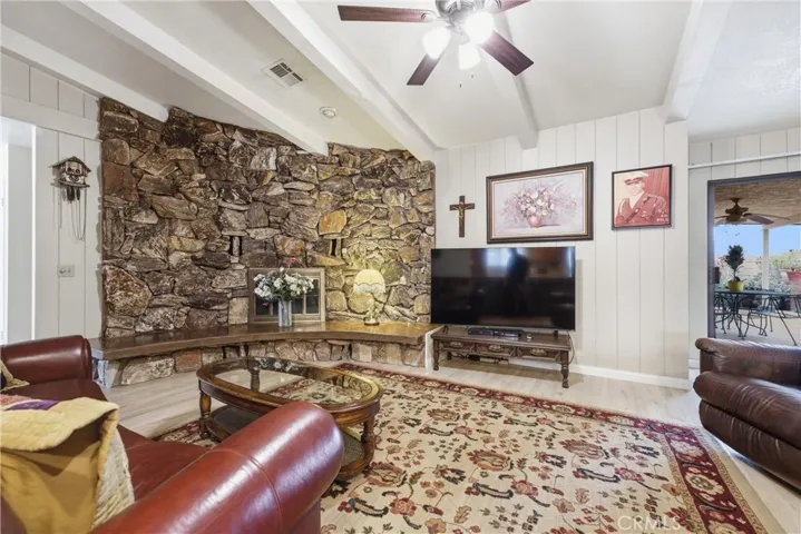 303 Susan Court, Palmdale, California 93551