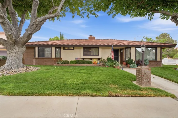 303 Susan Court, Palmdale, California 93551