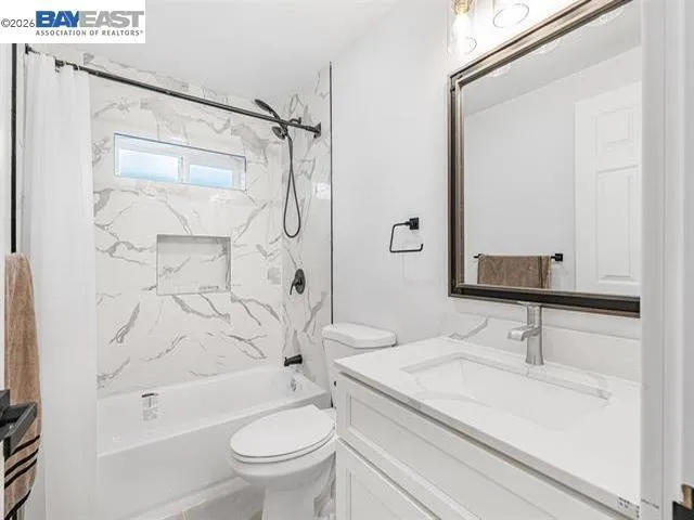 3035 Logan St, Oakland, California 94601