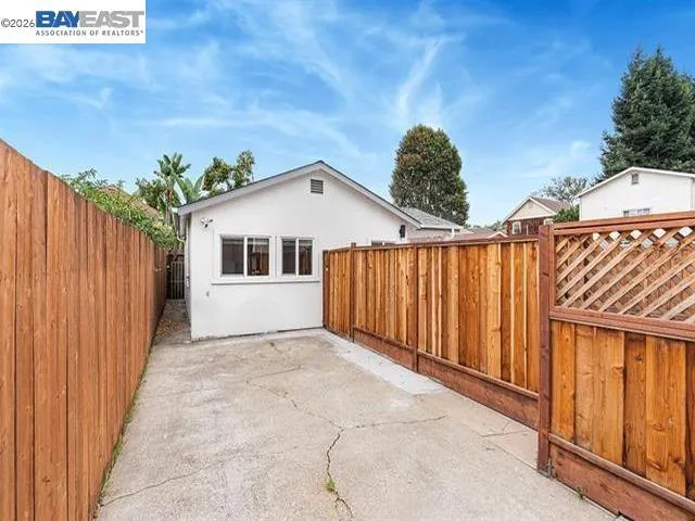 3035 Logan St, Oakland, California 94601