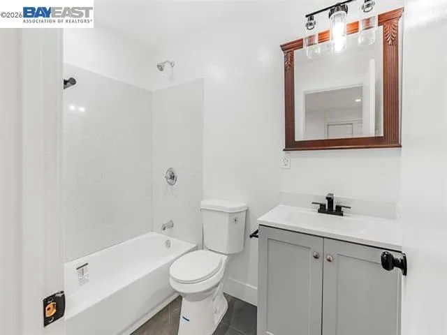 3035 Logan St, Oakland, California 94601