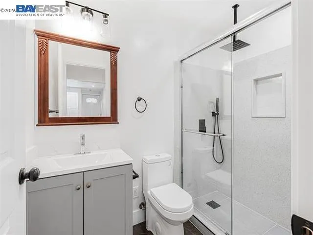 3035 Logan St, Oakland, California 94601