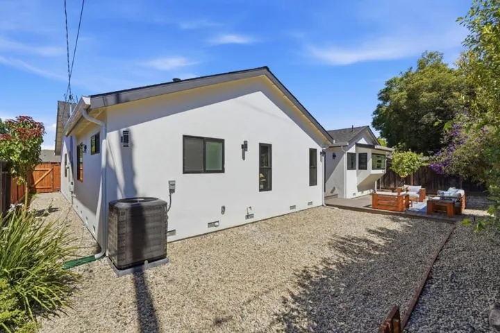 2320 Talia Avenue, Santa Clara, California 95050