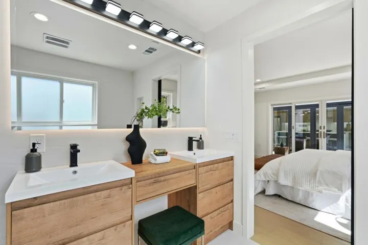 2320 Talia Avenue, Santa Clara, California 95050