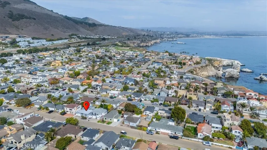 303 Castaic, Pismo Beach, California 93449