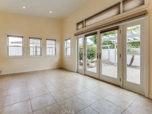 303 Castaic, Pismo Beach, California 93449