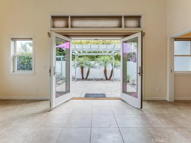 303 Castaic, Pismo Beach, California 93449