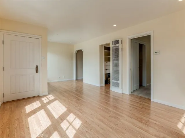 303 Castaic, Pismo Beach, California 93449