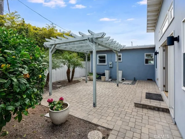 303 Castaic, Pismo Beach, California 93449