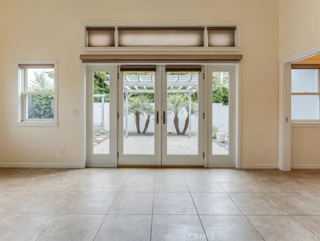 303 Castaic, Pismo Beach, California 93449