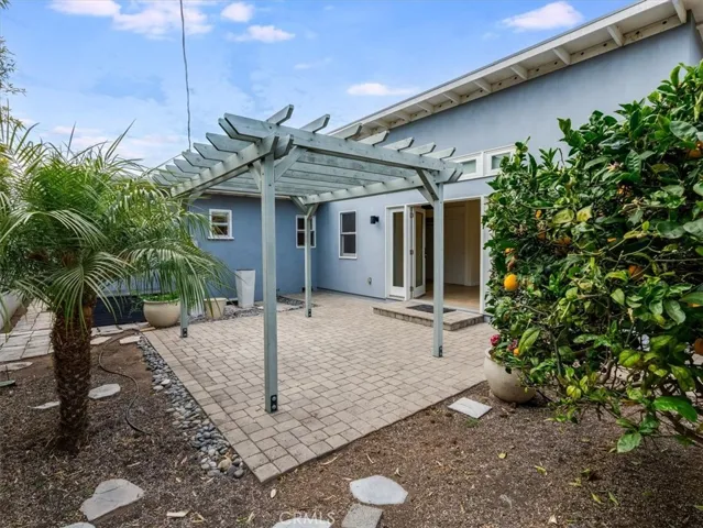 303 Castaic, Pismo Beach, California 93449