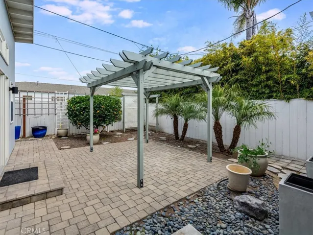 303 Castaic, Pismo Beach, California 93449