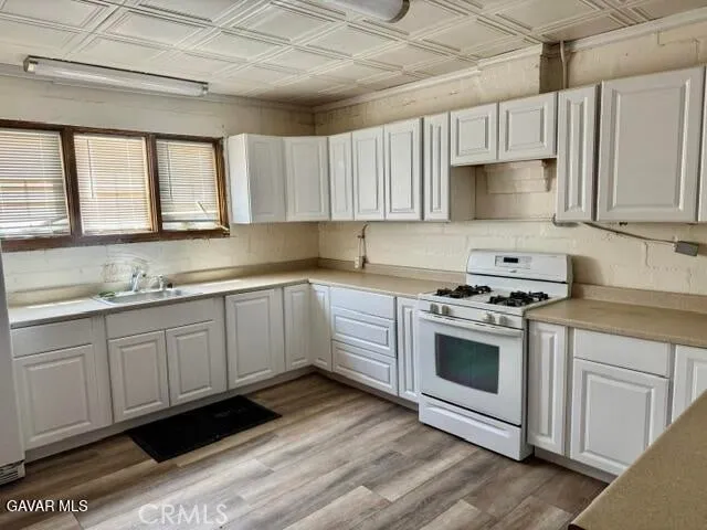 2069 Inyo, Mojave, California 93501