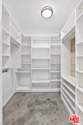 1544 12th Street 303, Santa Monica, California 90401