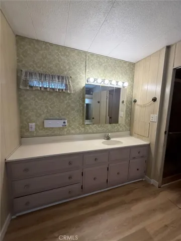 718 Sycamore, Vista, California 92083