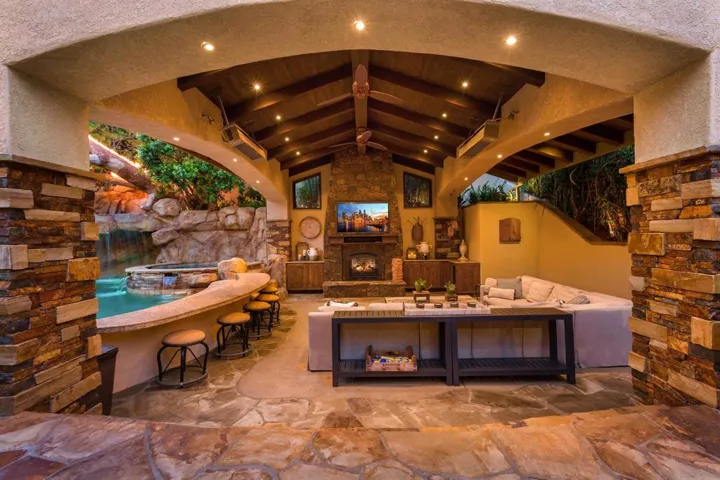 8149 Calle Catalonia, Carlsbad, California 92009